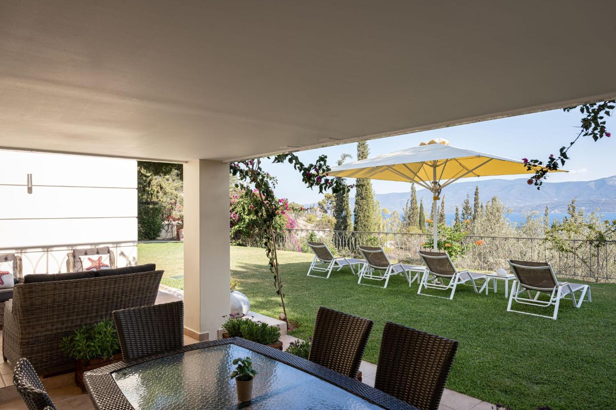 Villa Fantasia Isthmia Exterior foto